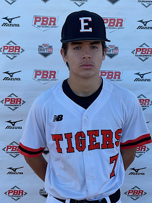 Darian Bustamante