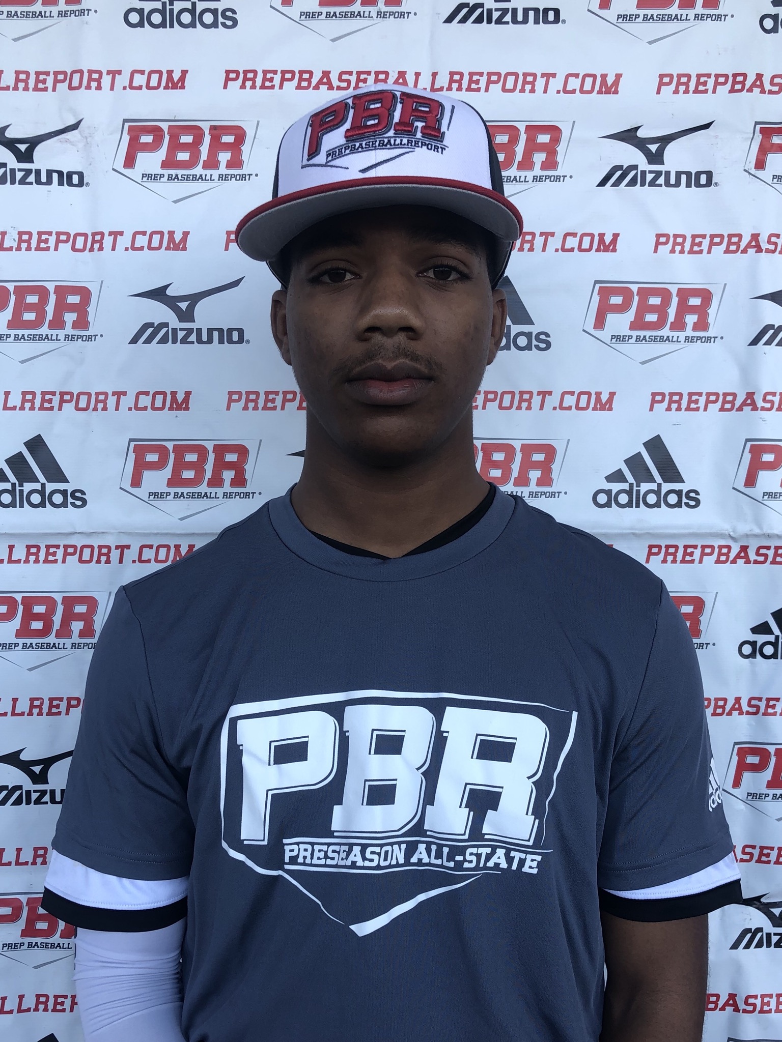 Omari Hinton