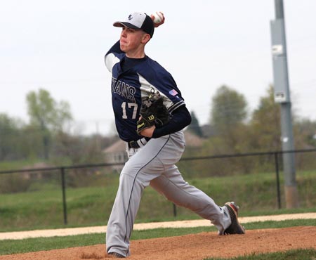 Alex Lange