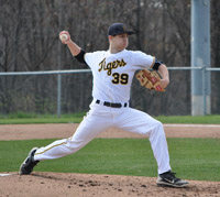 Mitchell Machi