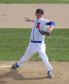 Carsie Walker pitching