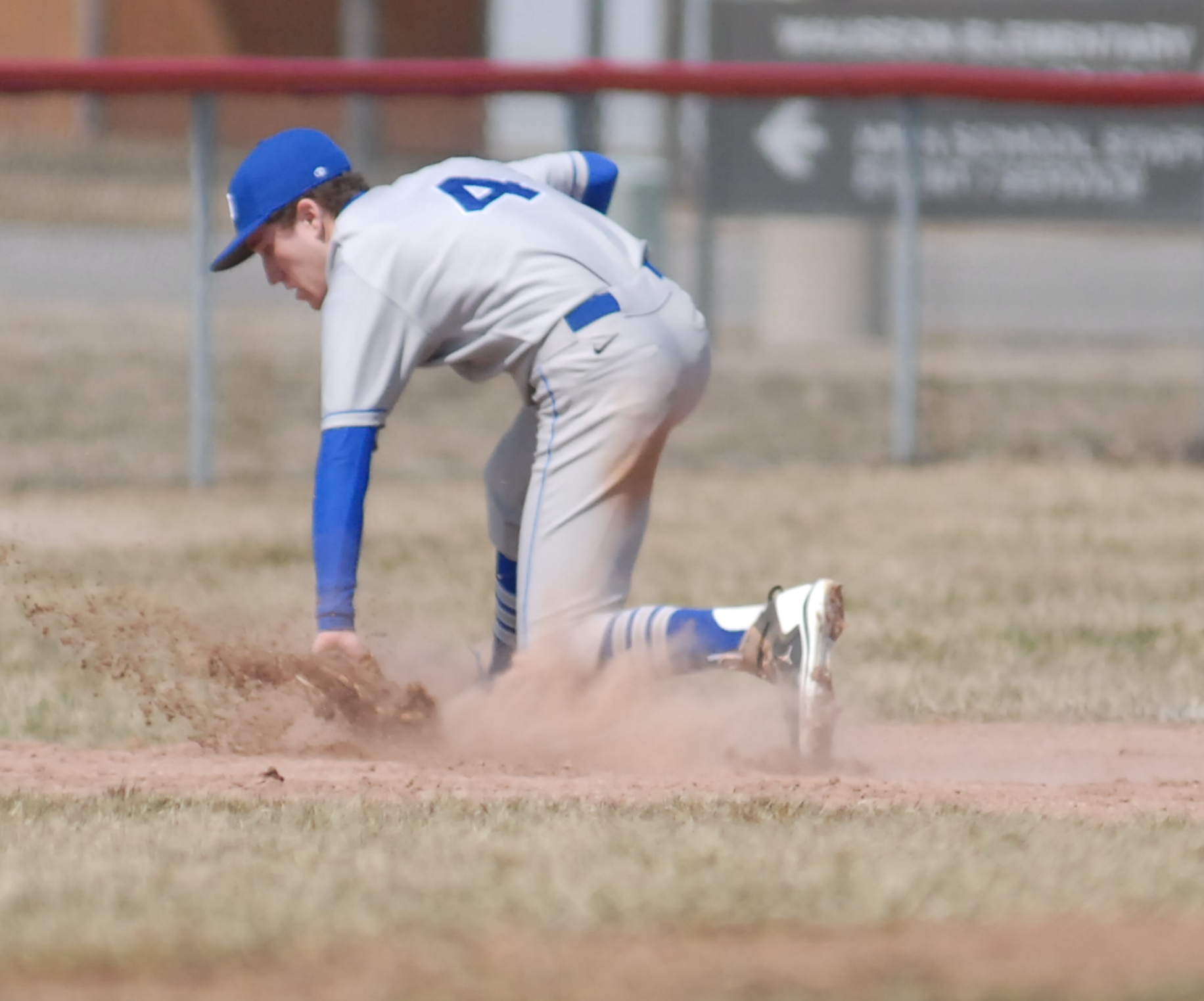Dom Gentile backhand